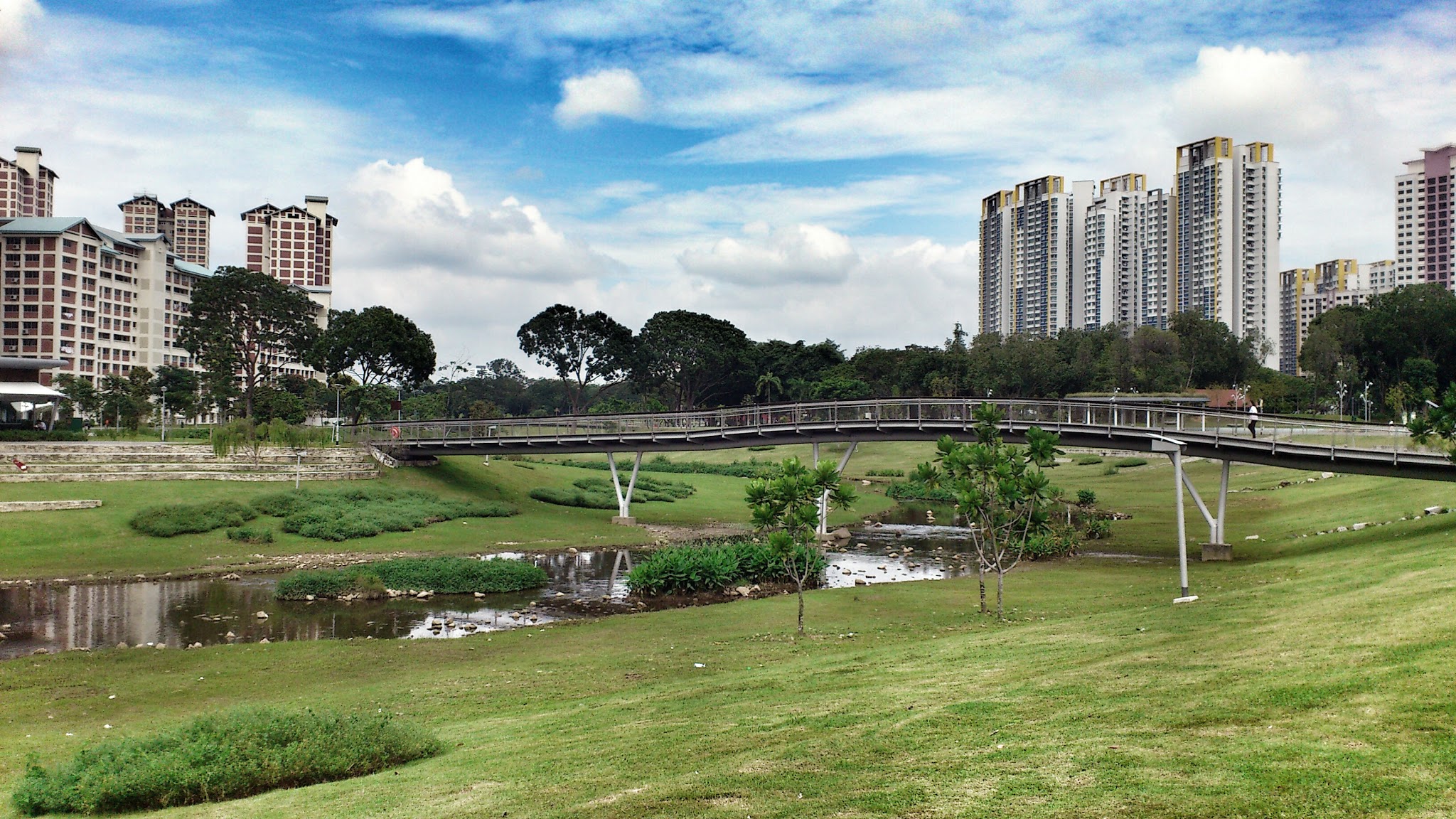 bridge at Bishan-Ang Mo Kio Park