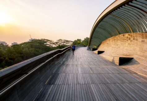 Henderson waves in the morning