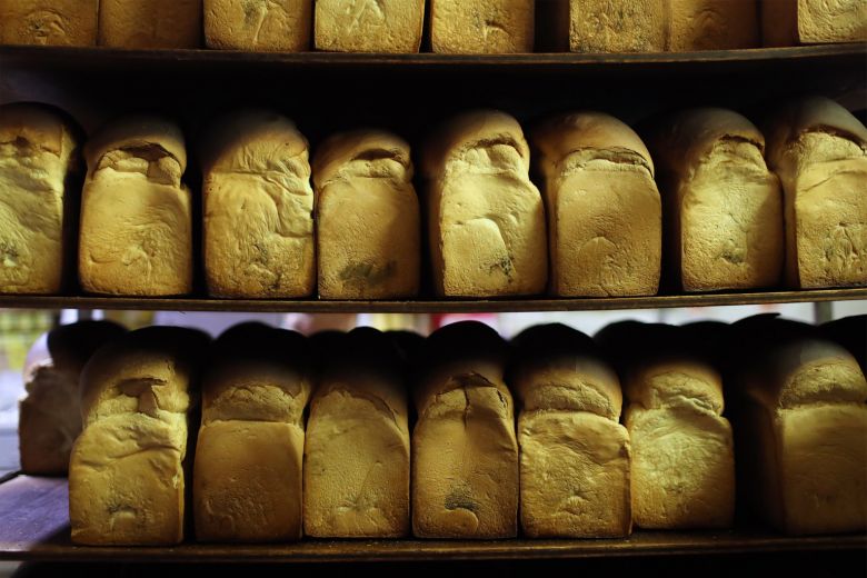 White loave bread at Sin Hon Loong Bakery